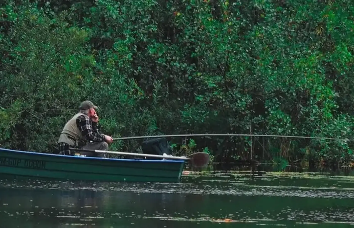 Salida de pesca al atardecer
