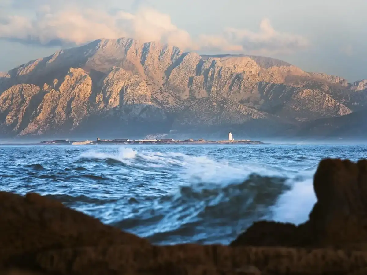 Ruta de pesca costera en la Bahía de Algeciras