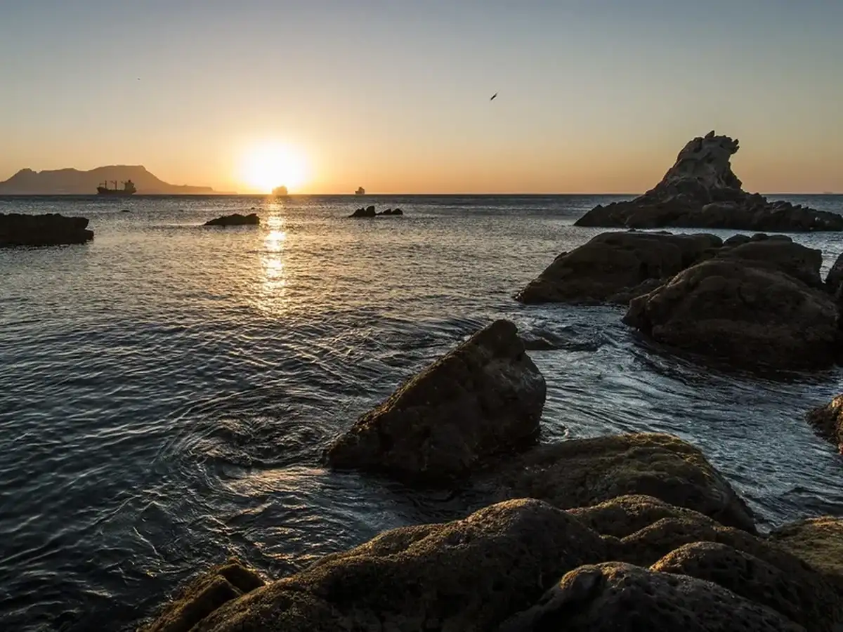 Pesca recreativa en la entrada del Estrecho de Gibraltar